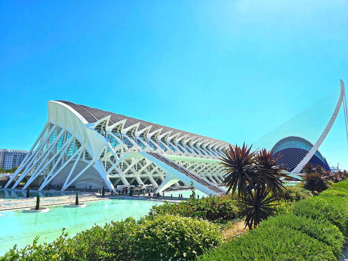 Apartamentos Las Ciencias H Valencia Buitenkant foto